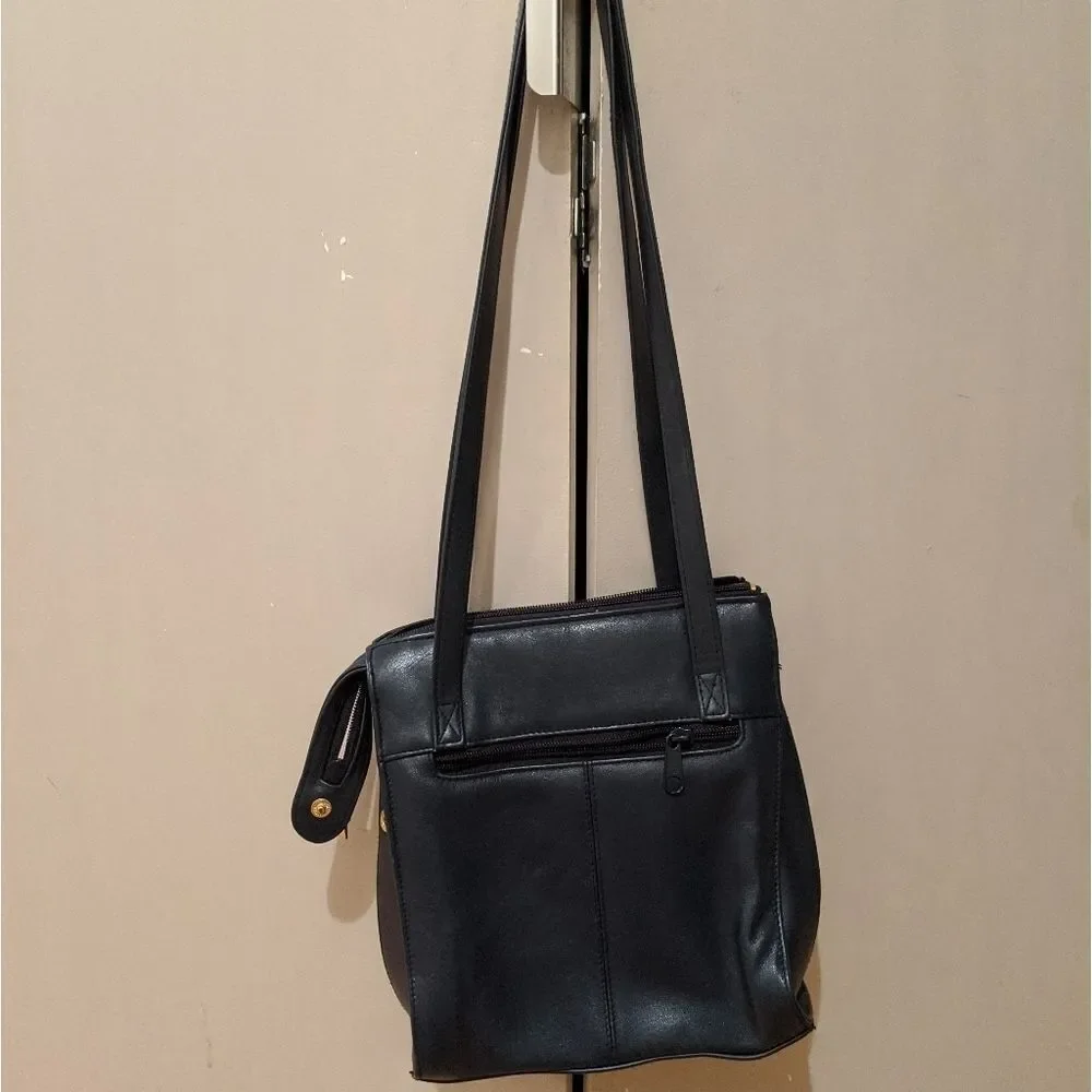 🔥Host PICK🔥Vintage leather bag Navy